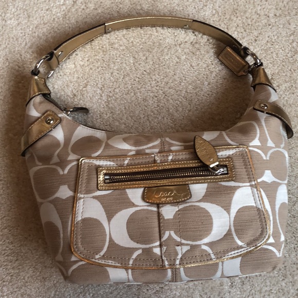 Authentic Coach Shoulder Bag - Picture 3 of 6